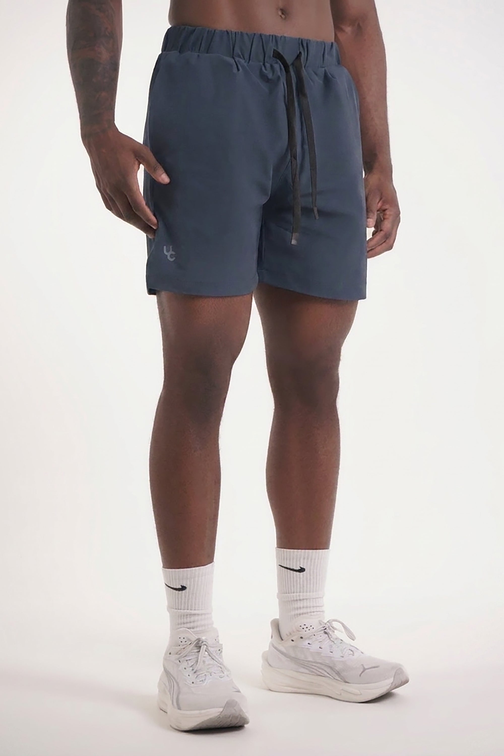UC025 Summit Performance Shorts - Navy