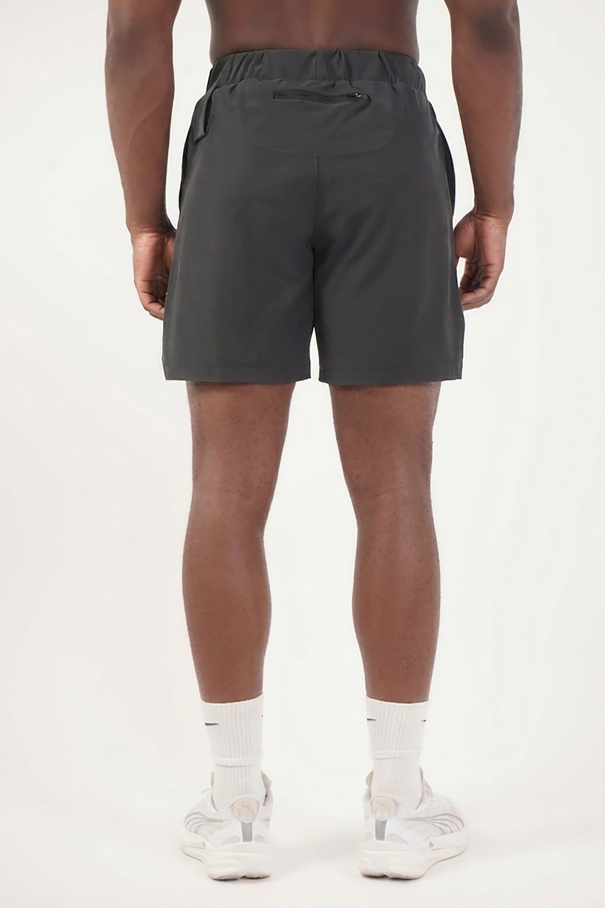 UC025 Summit Performance Shorts - Carbon Grey