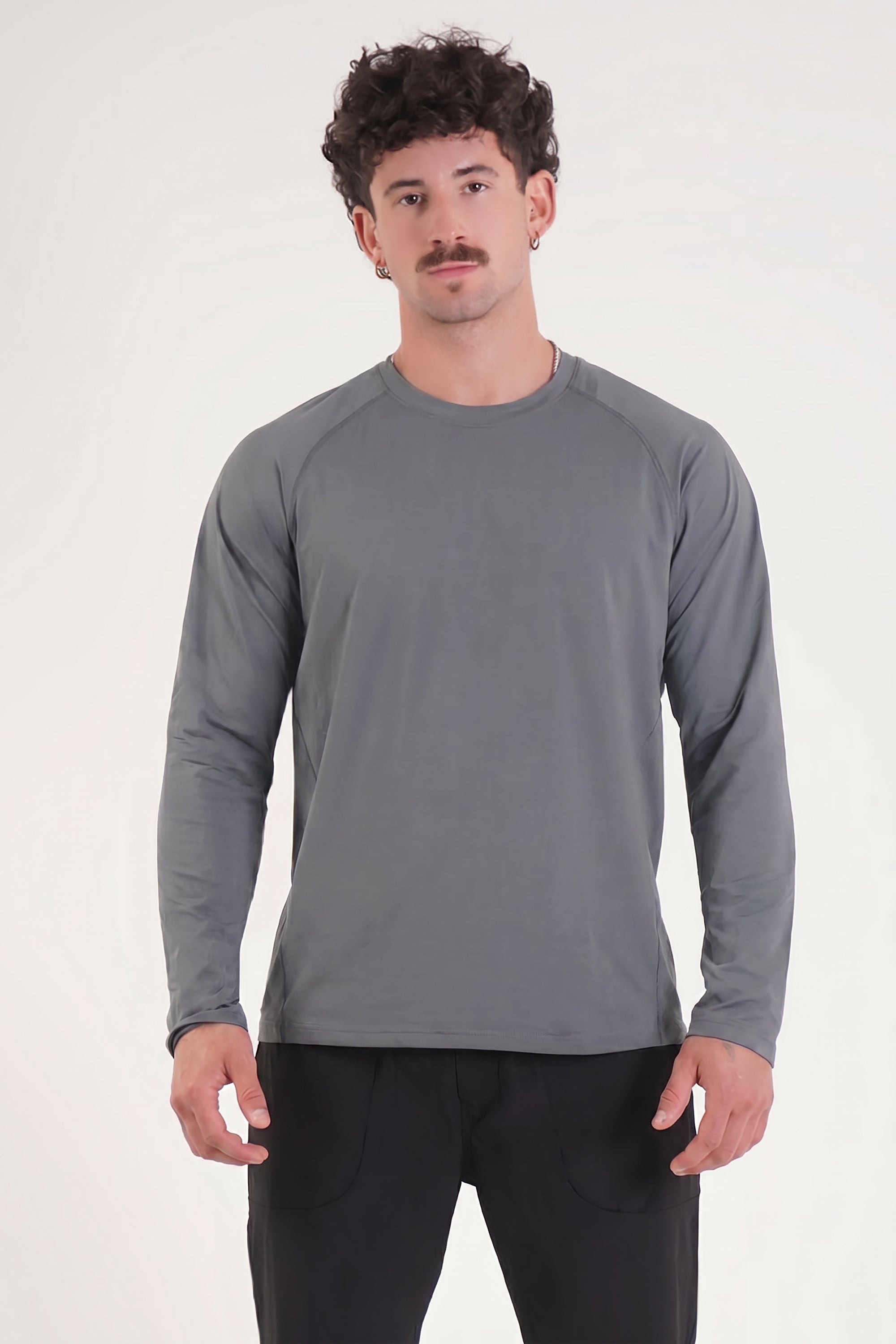 UC032 Summit Longsleeve - Grey