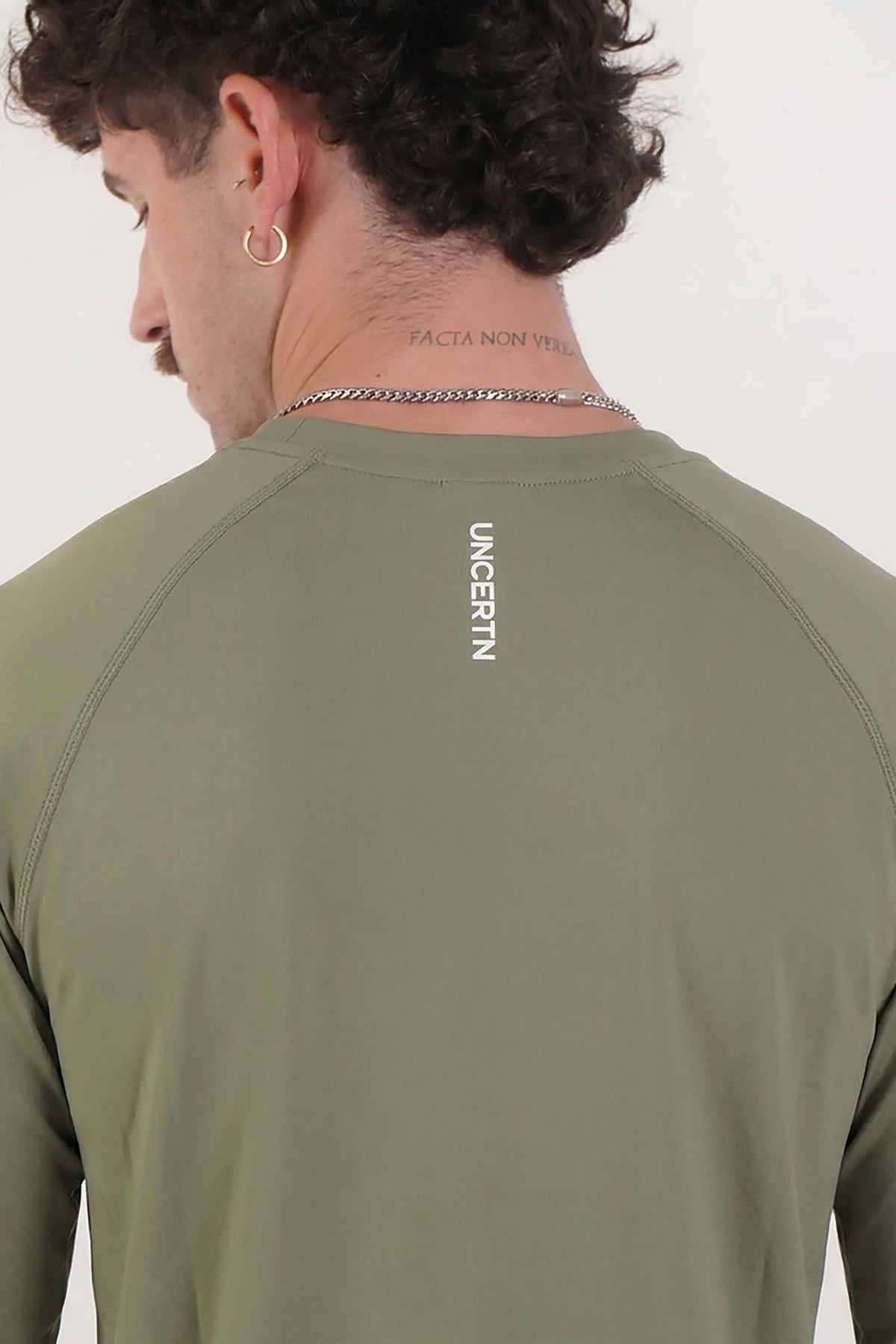 UC032 Summit Long Sleeve - Moss Green