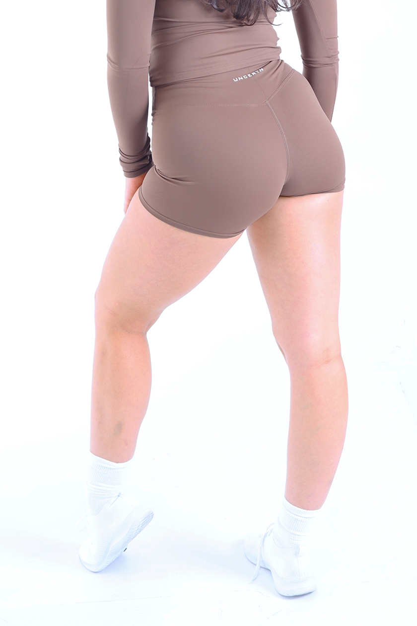 UC025 Align Shorts - Mocha