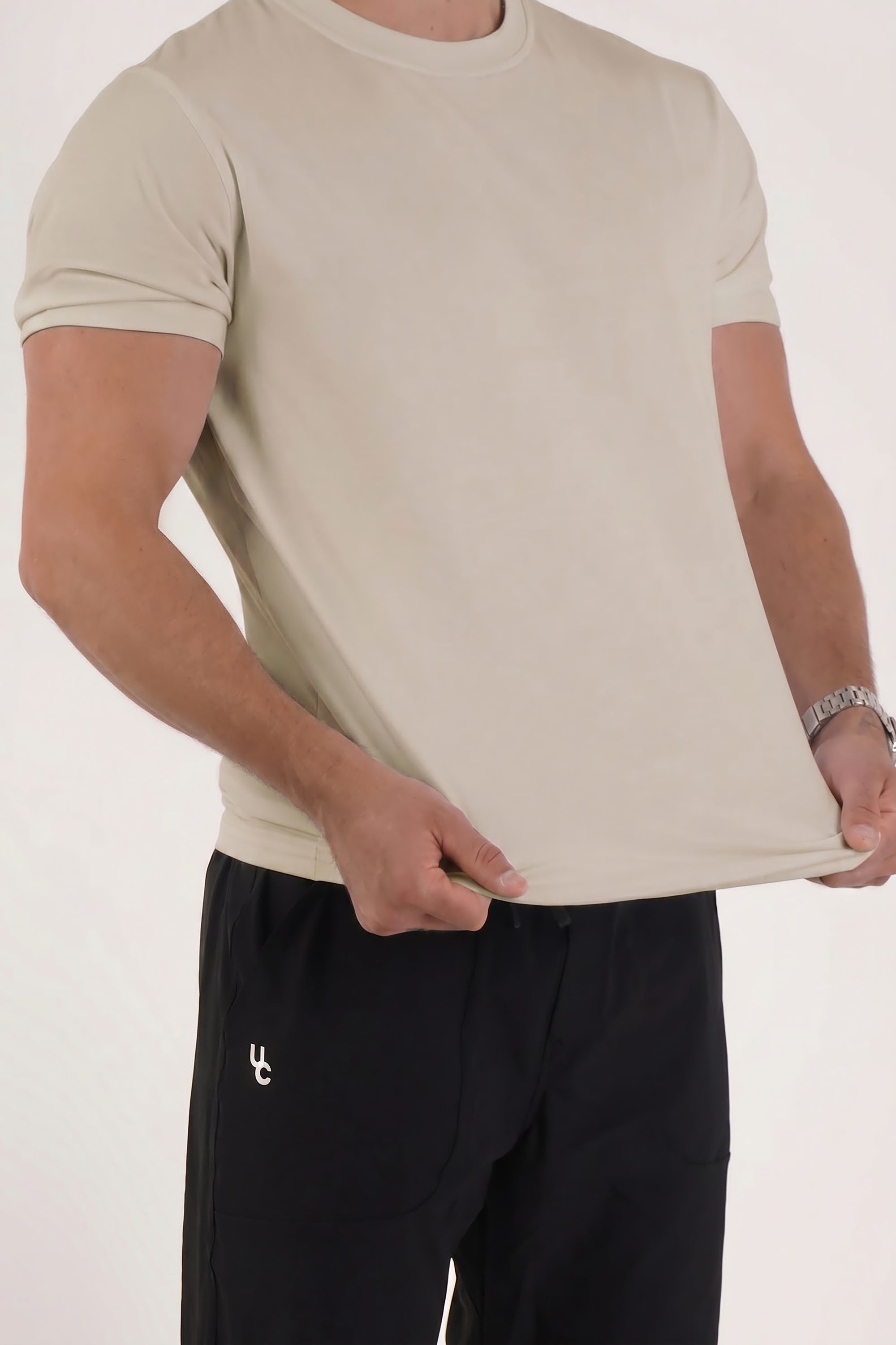 UC025 Summit Everyday Tee - Taupe
