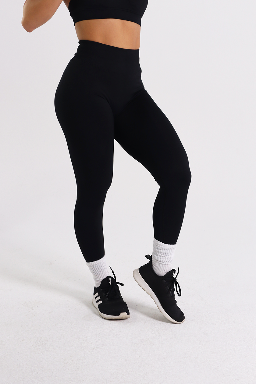 UC018 Elevate Leggings - Black