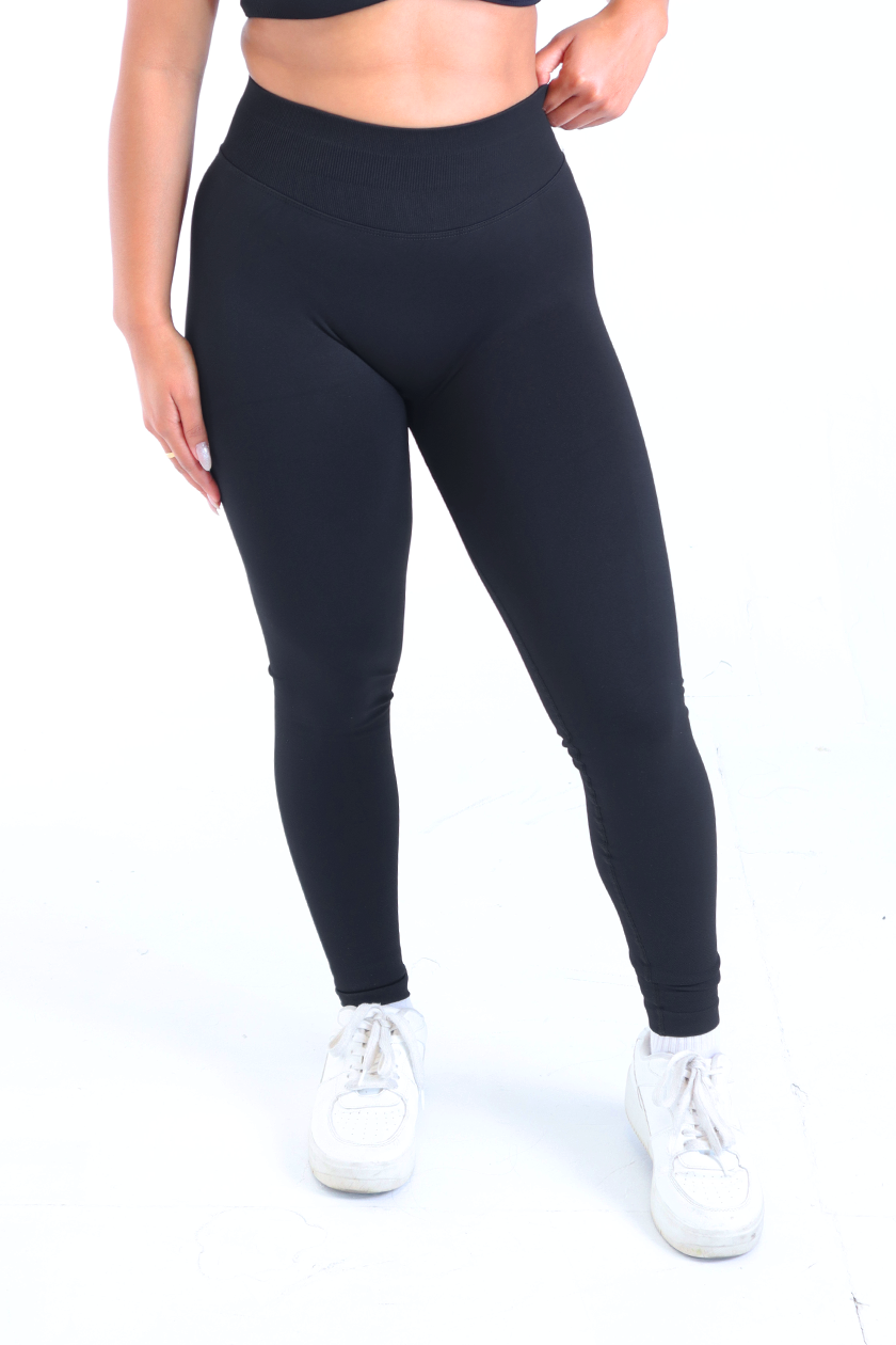 UC018 Elevate Leggings - Black
