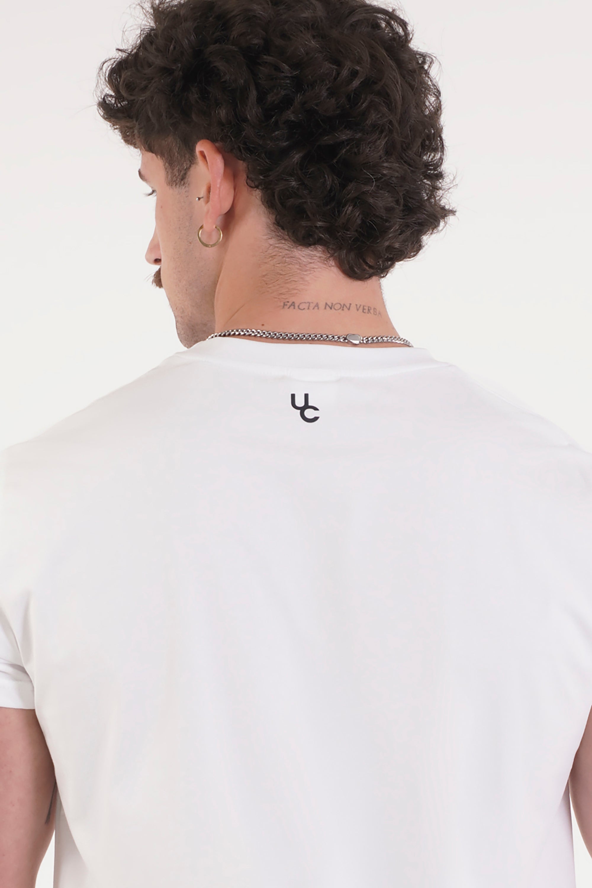 UC025 Summit Everyday Tee - White